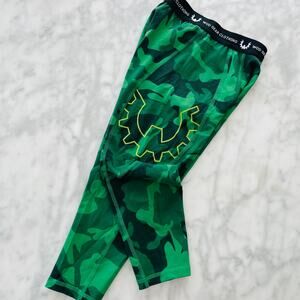 WOD Gear Clothing Rogue Fitness Green Cao Multi Crop Ladies Leggings Small USA